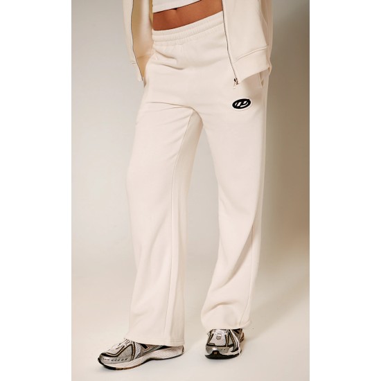 PRETTYLITTLETHING Cream Contrast Logo Badge Wide Leg Sweatpants