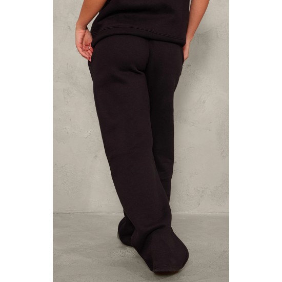 PRETTYLITTLETHING Black Badge Detail Mid Rise Wide Leg Sweatpants